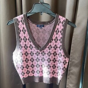 4 Knit Vests
